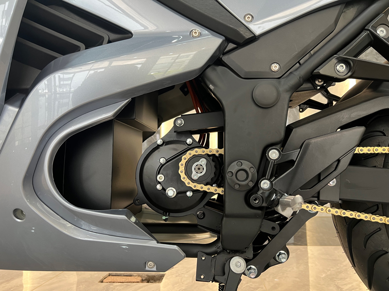 Электромотоцикл R6 1