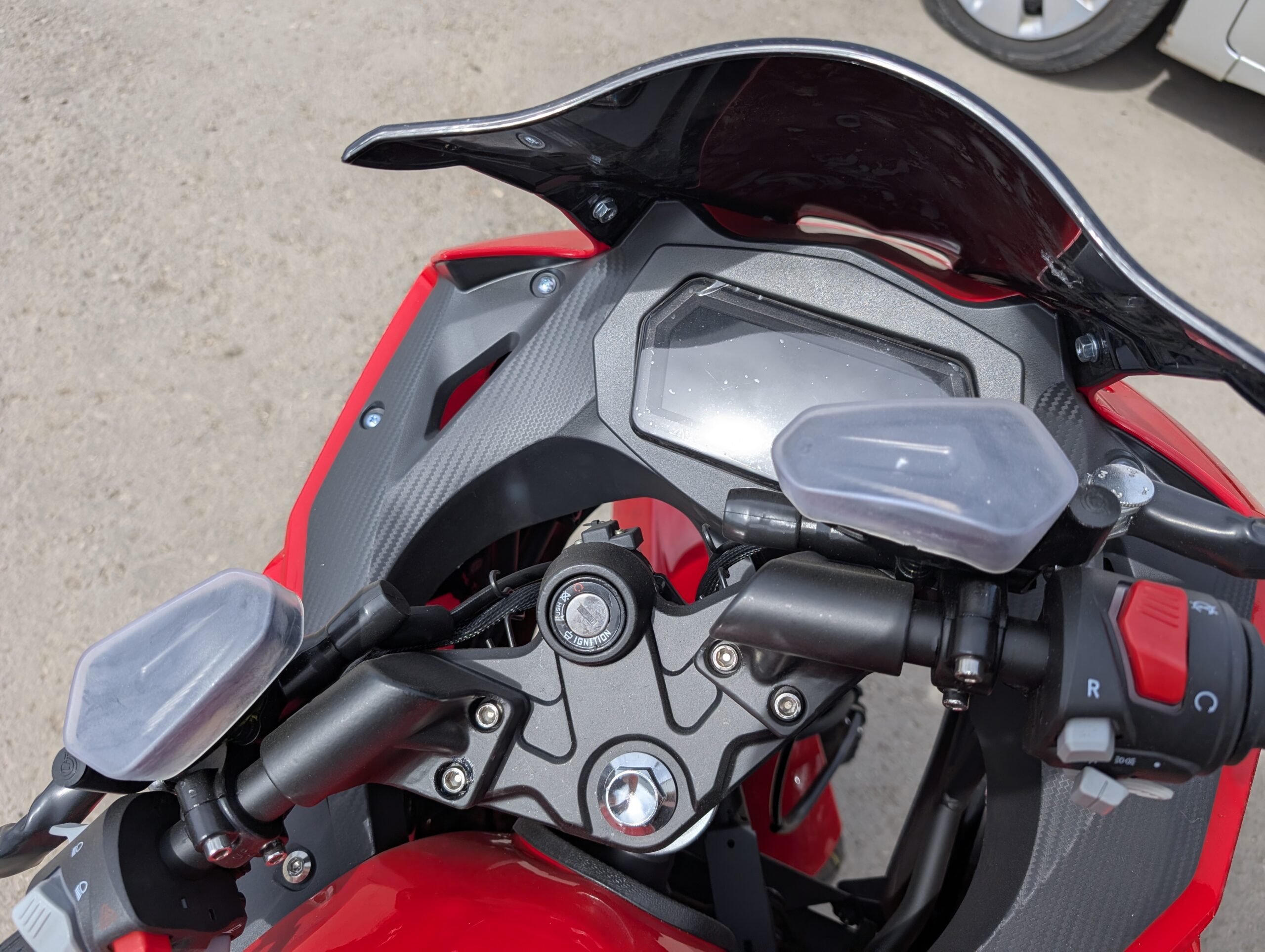 Электромотоцикл R6 3